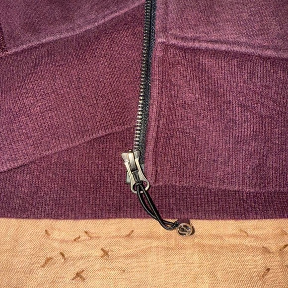 Lululemon Scuba full zip - Picture 2 of 3